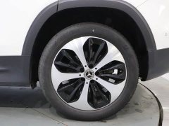 Mercedes-Benz GLB 220 Fashion Edition - ფოტო 13
