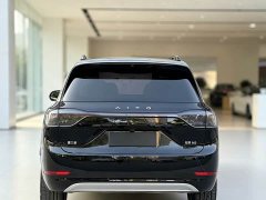AITO M9 Extended Range Ultra 42kWh 6-Seater - ფოტო 8