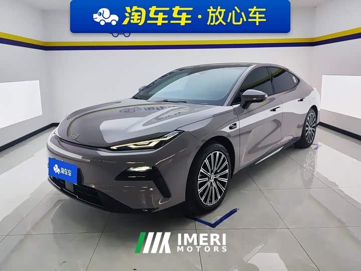 Geely Galaxy Xingyao 8 130km EM-i Flagship - ავტომობილი ჩინეთიდან