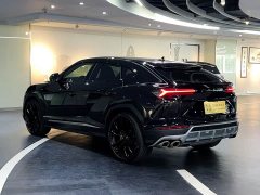 Lamborghini Urus 4.0T V8 - ფოტო 4