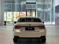 Toyota Avalon 2023 Hybrid 2.5L Luxury - ფოტო 7