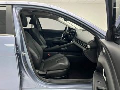Hyundai Elantra 1.5L CVT Luxury - ფოტო 8