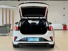 Zeekr Geely Zeekr 001 YOU Edition 100kWh AWD - ფოტო 16