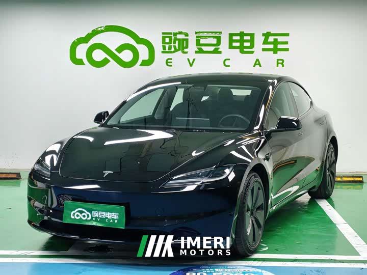 Tesla Model 3 Rear-Wheel Drive