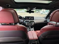 BMW 5 Series 530Li Luxury M Sport Package - ფოტო 6