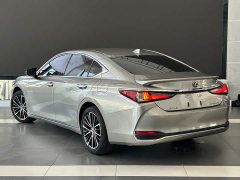 Lexus ES 300h Premium Edition - ფოტო 6