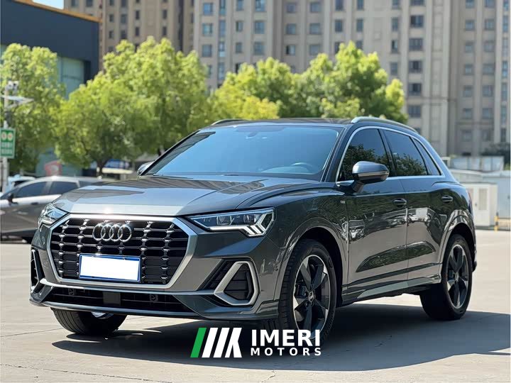 Audi Q3 35 TFSI Fashion Dynamic