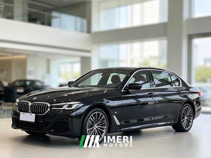 BMW 5 Series Facelift 530Li xDrive M Sport Package - ავტომობილი ჩინეთიდან