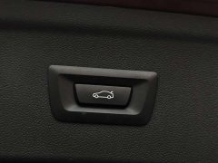 BMW iX xDrive40 - ფოტო 12