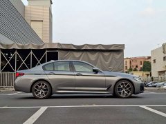 BMW 5 Series (Imported) 530i M Sport Package - ფოტო 6