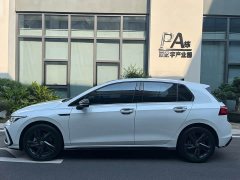 Volkswagen Golf 280TSI DSG R-Line - ფოტო 1