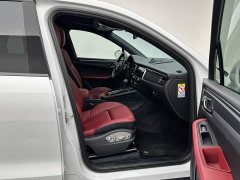 Porsche 2025 Macan 2.0T Dream Edition - ფოტო 16