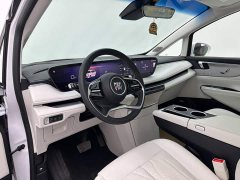 Buick GL8 New Energy Luzun Respect Edition 7-Seater - ფოტო 10