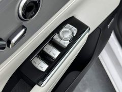 Buick GL8 New Energy Luzun Respect Edition 7-Seater - ფოტო 12