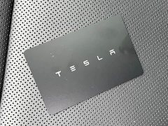 Tesla Model Y Rear-Wheel Drive - ფოტო 15