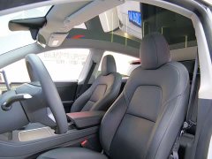 Tesla Model Y 2022 Facelift Rear-Wheel Drive - ფოტო 4