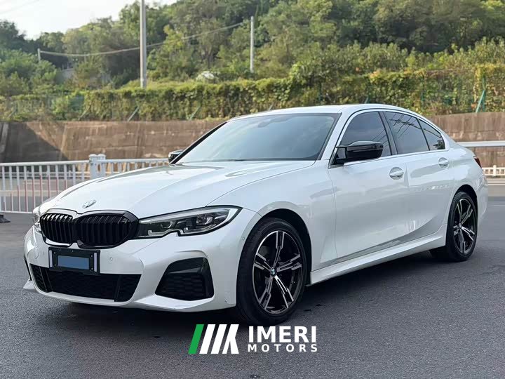 BMW 3 Series Facelift 325i M Sport Package - ავტომობილი ჩინეთიდან