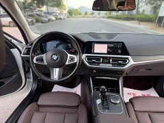 BMW 3 Series Facelift 325i M Sport Package - ფოტო 9