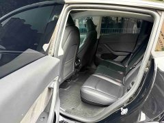 Tesla Model Y Rear-Wheel Drive - ფოტო 8