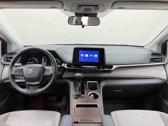 Toyota Sienna 2.5L Hybrid Comfort Edition - ფოტო 16
