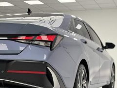 Hyundai Elantra 1.5L CVT GLX Elite - ფოტო 9