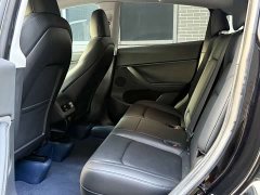 Tesla Model Y Long Range All-Wheel Drive - ფოტო 7