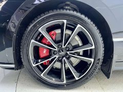 Voyah Lantu Zhaoguang PHEV AWD Ultra-Long Range Flagship - ფოტო 15