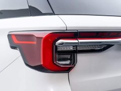 Ford Explorer EcoBoost 285 RWD Fashion 7-Seater - ფოტო 13