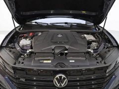 Volkswagen Touareg 2023 3.0TSI Sharp Enjoyment Edition Jet Black Sport Package - ფოტო 20