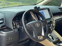 Toyota Alphard Hybrid 2.5L Luxury - ფოტო 12