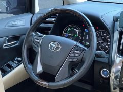Toyota Alphard Hybrid 2.5L Luxury - ფოტო 19