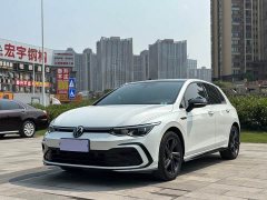 Volkswagen Golf 280TSI DSG R-Line - ფოტო 1