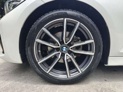 BMW 3 Series 325Li M Sport Package - ფოტო 19