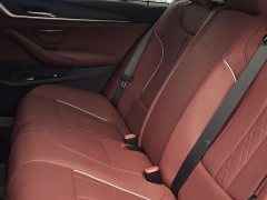 BMW 5 Series 530Li Premier M Sport Package - ფოტო 11