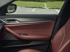 BMW 5 Series 530Li Premier M Sport Package - ფოტო 13