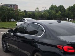 BMW 5 Series 530Li Premier M Sport Package - ფოტო 14