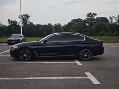 BMW 5 Series 530Li Premier M Sport Package - ფოტო 3
