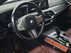 BMW 5 Series 530Li Premier M Sport Package - ფოტო 9