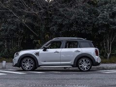 BMW MINI Countryman 2.0T Cooper S All4 - ფოტო 2