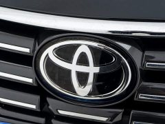 Toyota Avalon 2.0L Luxury - ფოტო 17