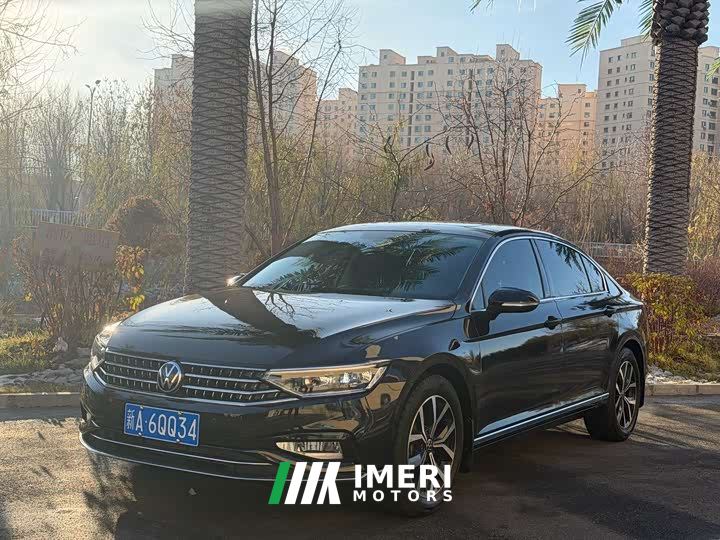 Volkswagen Magotan 330TSI DSG 30th Anniversary Edition