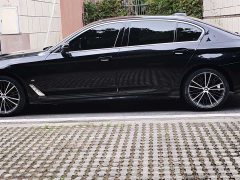 BMW 5 Series 530Li Premier Luxury Package - ფოტო 8