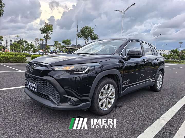 Toyota Frontlander 2.0L CVT Leading Edition