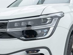 Volkswagen Touareg 300TSI FWD Full Moon Edition - ფოტო 4