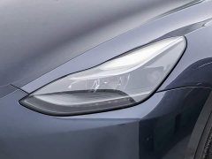 Tesla Model Y Standard Range RWD - ფოტო 12