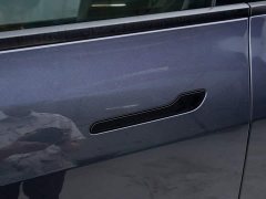 Tesla Model Y Standard Range RWD - ფოტო 15