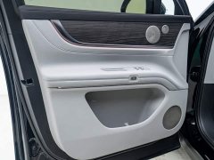 AITO M9 Extended Range Max 42kWh 6-Seater - ფოტო 16