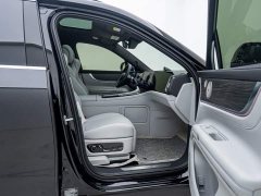 AITO M9 Extended Range Max 42kWh 6-Seater - ფოტო 18