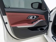 BMW 3 Series 325Li M Sport Night Edition Package - ფოტო 11