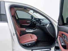BMW 3 Series 325Li M Sport Night Edition Package - ფოტო 13